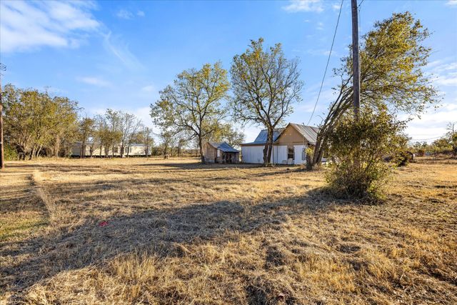 733 Baker Street, Dublin, TX 76446