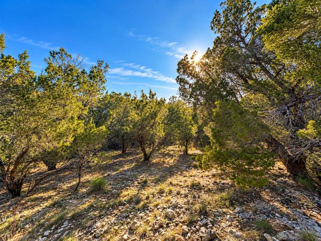 21004 Post Oak DR, Lago Vista, TX 78645