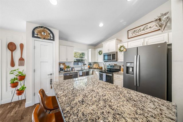 6952 SW 109TH LANE, Ocala, FL 34476