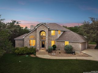 27505 Boerne Cliff, Boerne, TX 78006