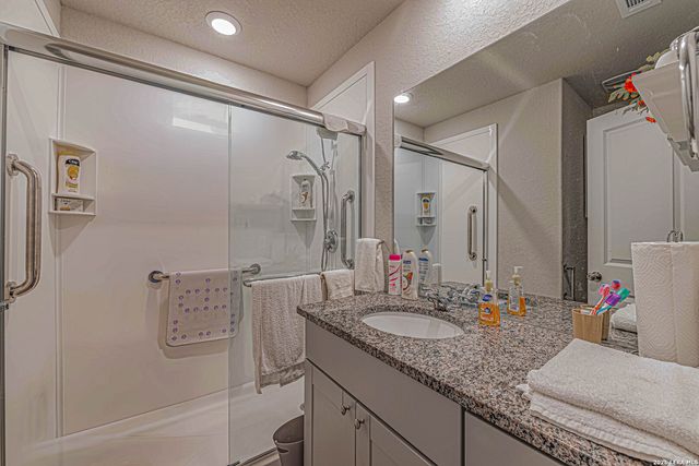 13024 Thyme, St Hedwig, TX 78152