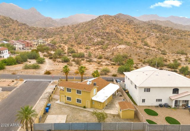 304 W MCNEIL Street, Phoenix, AZ 85041
