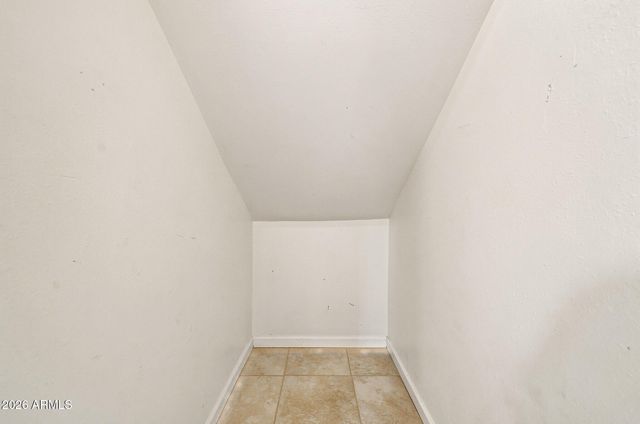 304 W MCNEIL Street, Phoenix, AZ 85041