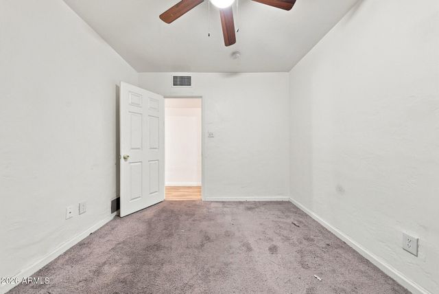 304 W MCNEIL Street, Phoenix, AZ 85041