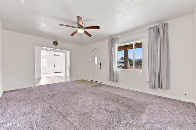 304 W MCNEIL Street, Phoenix, AZ 85041