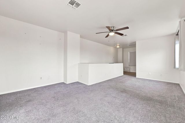 304 W MCNEIL Street, Phoenix, AZ 85041