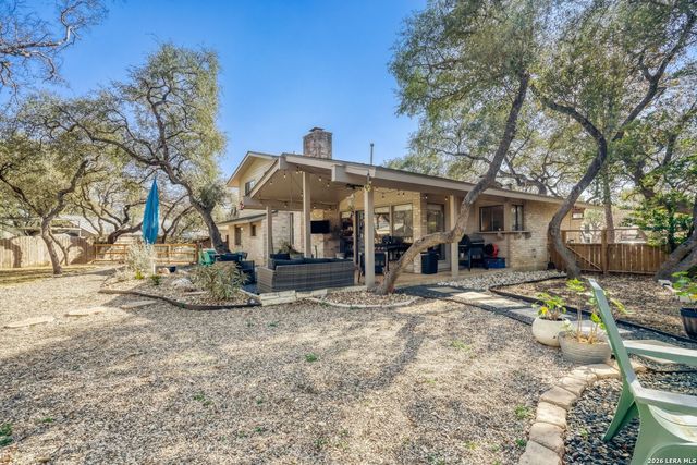 13922 Sugarberry Woods Street, San Antonio, TX 78249