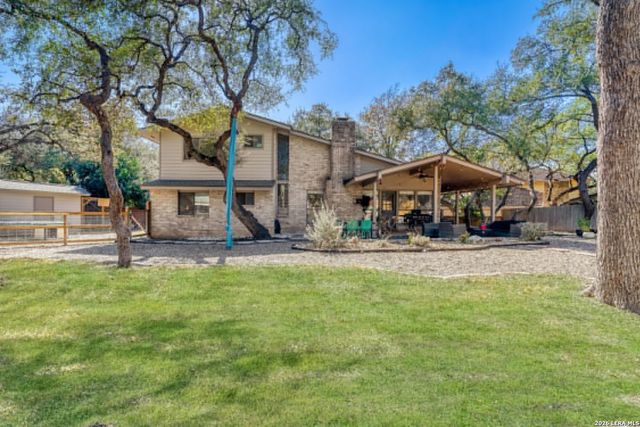 13922 Sugarberry Woods Street, San Antonio, TX 78249