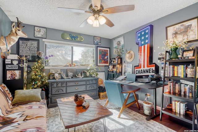 13922 Sugarberry Woods Street, San Antonio, TX 78249