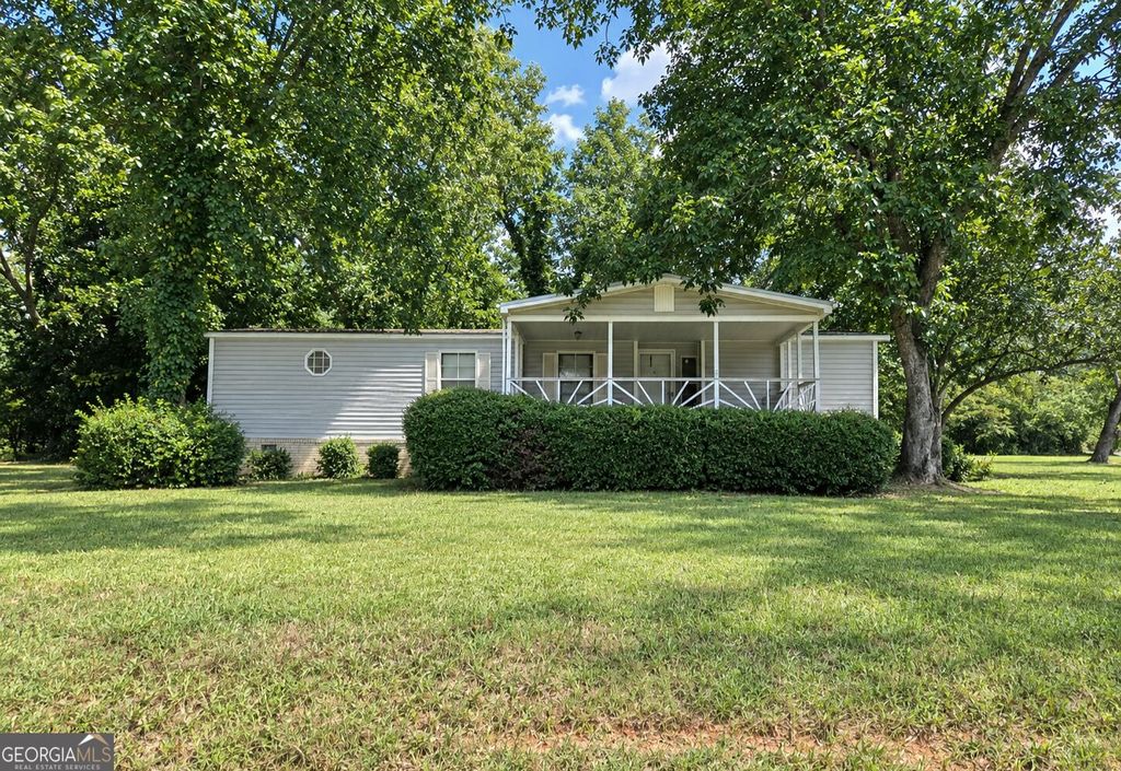 810 Steele Drive, Hampton, GA 30228 — exterior