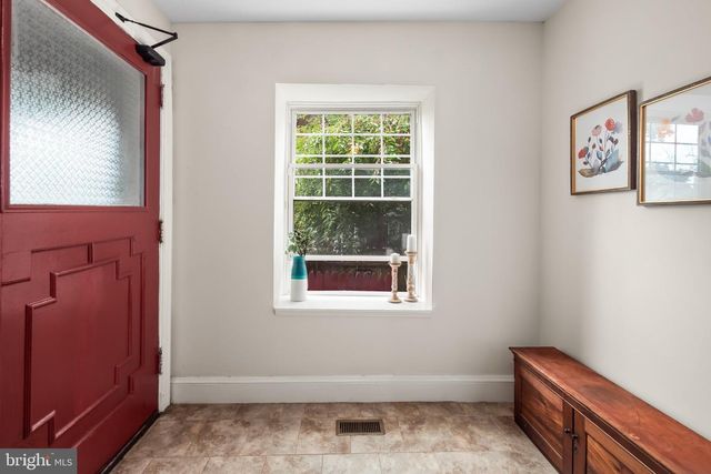 17 W PHIL ELLENA ST, Philadelphia, PA 19119