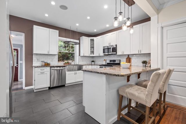 17 W PHIL ELLENA ST, Philadelphia, PA 19119
