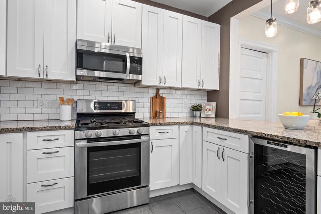 17 W PHIL ELLENA ST, Philadelphia, PA 19119