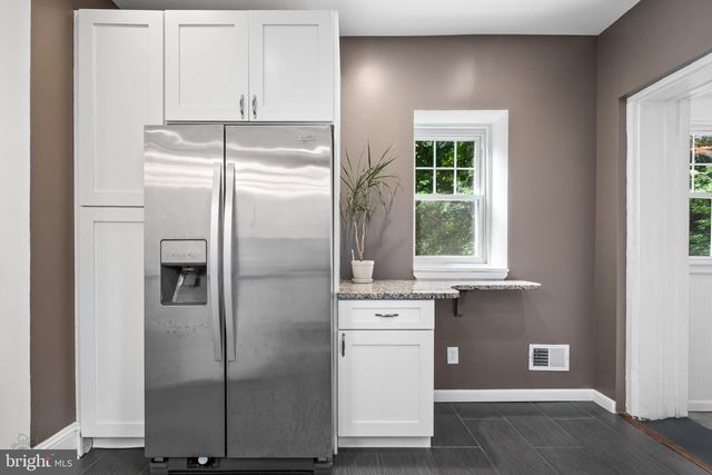17 W PHIL ELLENA ST, Philadelphia, PA 19119