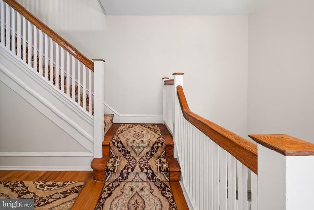 17 W PHIL ELLENA ST, Philadelphia, PA 19119