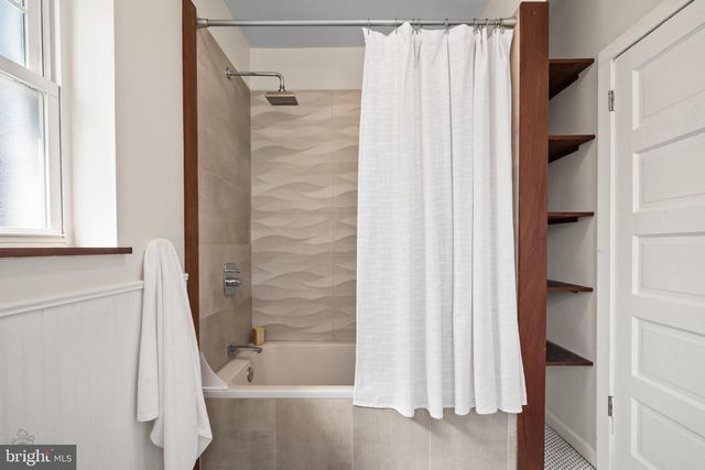 17 W PHIL ELLENA ST, Philadelphia, PA 19119