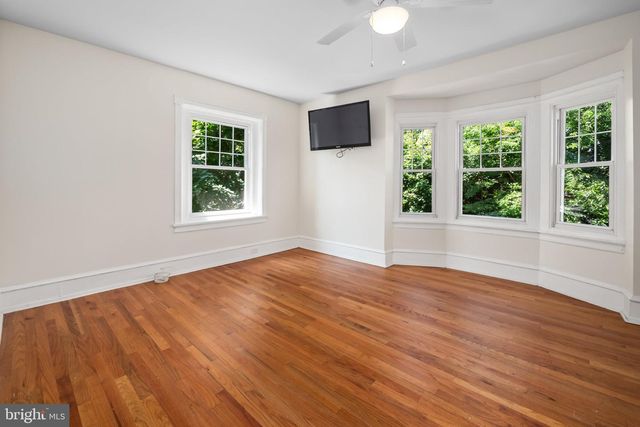 17 W PHIL ELLENA ST, Philadelphia, PA 19119