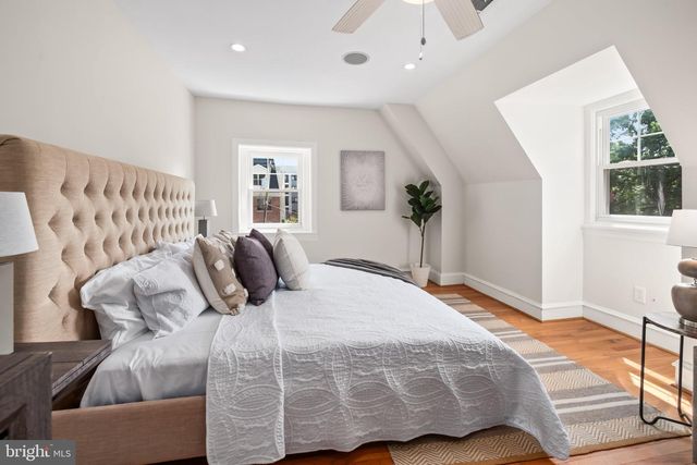 17 W PHIL ELLENA ST, Philadelphia, PA 19119