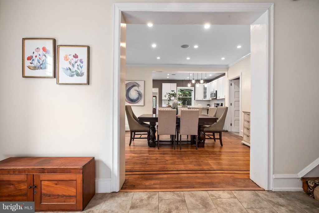 17 W PHIL ELLENA ST, PHILADELPHIA, PA 19119 — photo 5