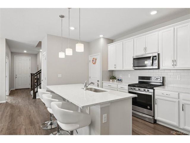 13730 Ash Cir, Thornton, CO 80602