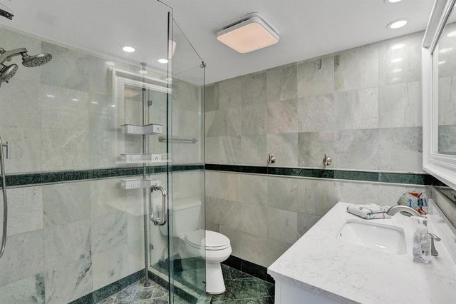 2866 NE 30th Street 4, Fort Lauderdale, FL 33306