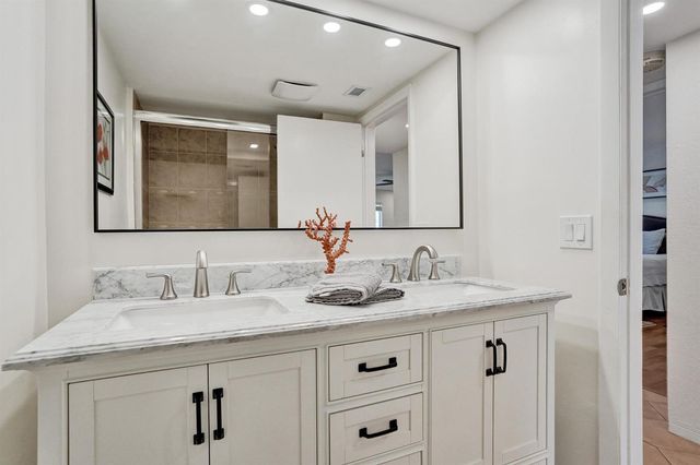 2866 NE 30th Street 4, Fort Lauderdale, FL 33306