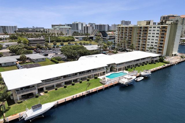 2866 NE 30th Street 4, Fort Lauderdale, FL 33306
