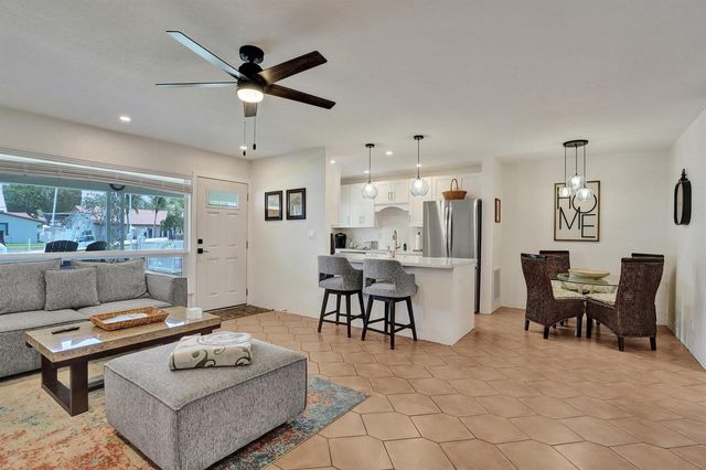 2866 NE 30th Street 4, Fort Lauderdale, FL 33306