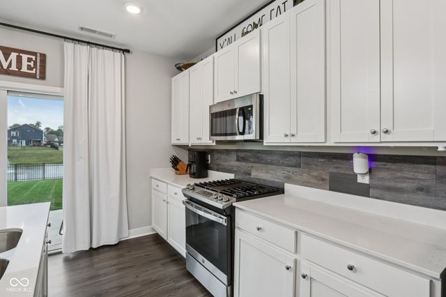 9770 Sonnette Circle, Fishers, IN 46040