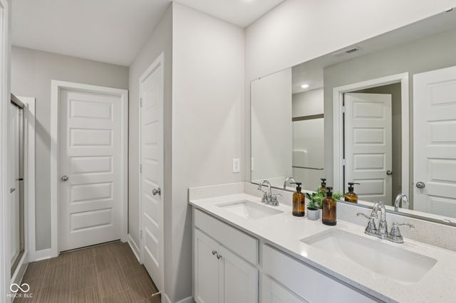 9770 Sonnette Circle, Fishers, IN 46040