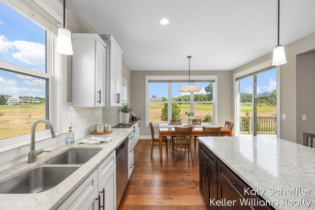 4109 Boulder View Drive, Belmont, MI 49306