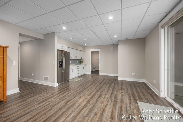 4109 Boulder View Drive, Belmont, MI 49306