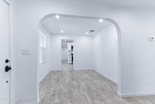 2133 W COLTER Street, Phoenix, AZ 85015