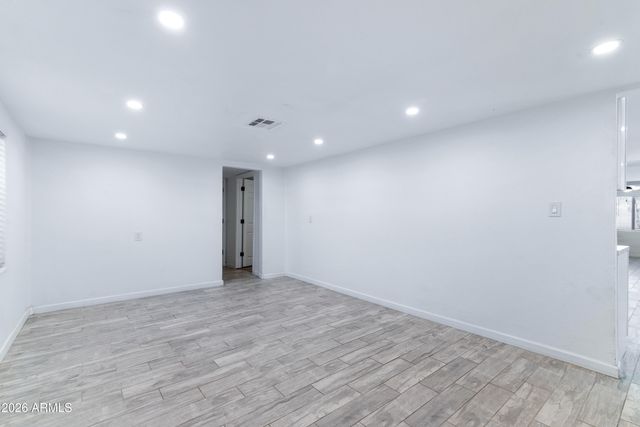 2133 W COLTER Street, Phoenix, AZ 85015