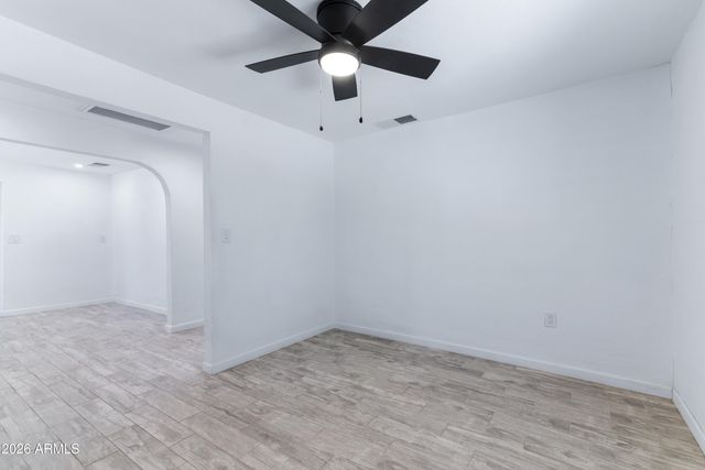 2133 W COLTER Street, Phoenix, AZ 85015