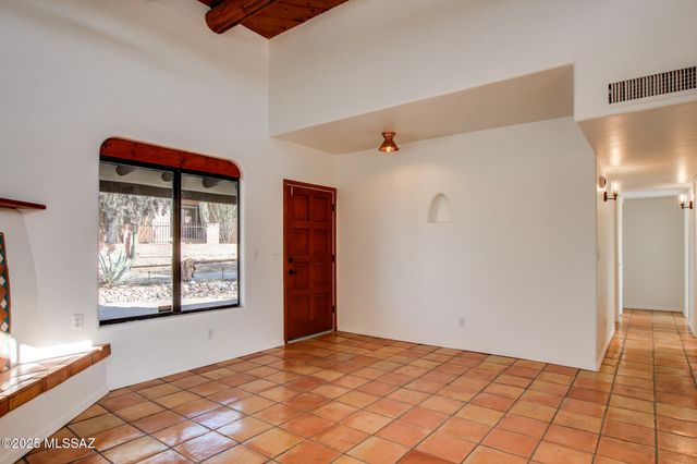 4037 W Isis Drive, Tucson, AZ 85741