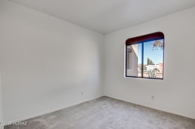 4037 W Isis Drive, Tucson, AZ 85741