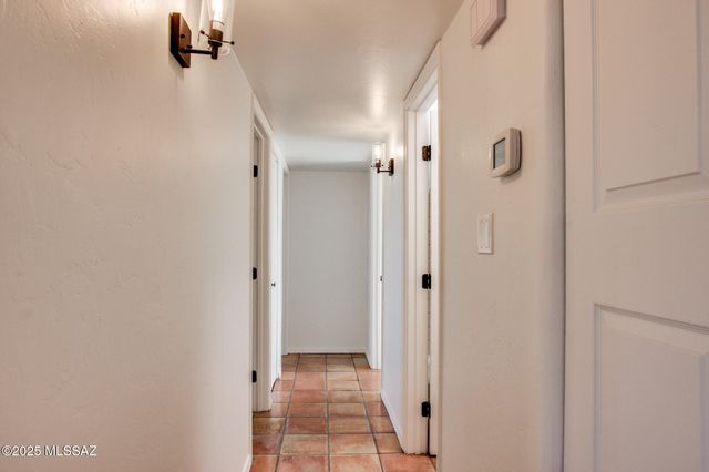 4037 W Isis Drive, Tucson, AZ 85741