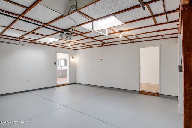 4037 W Isis Drive, Tucson, AZ 85741