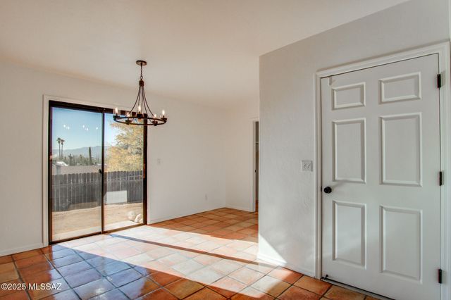 4037 W Isis Drive, Tucson, AZ 85741