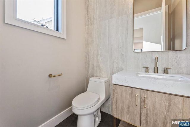 44 George Street, Tenafly, NJ 07670