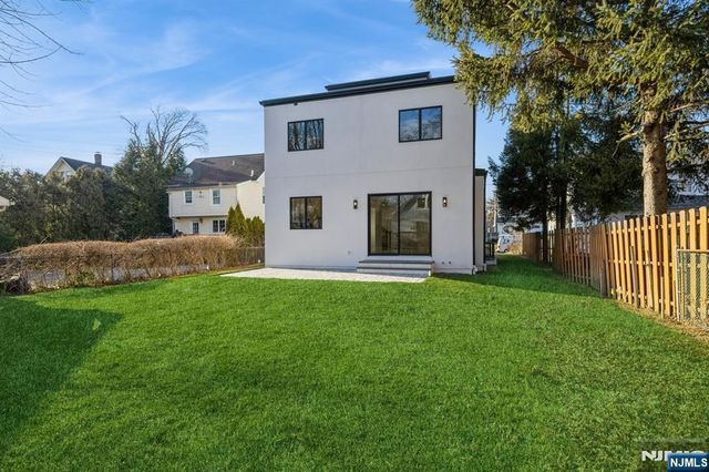 44 George Street, Tenafly, NJ 07670