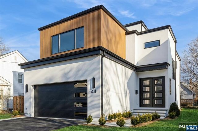 44 George Street, Tenafly, NJ 07670