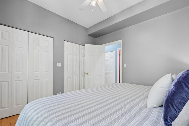 3725 W Byron Street 3, Chicago, IL 60618