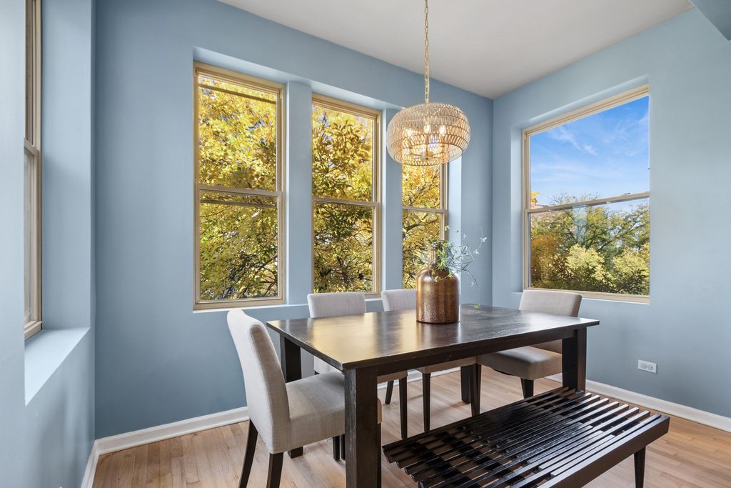 3725 W Byron Street 3, Chicago, IL 60618 — photo 5