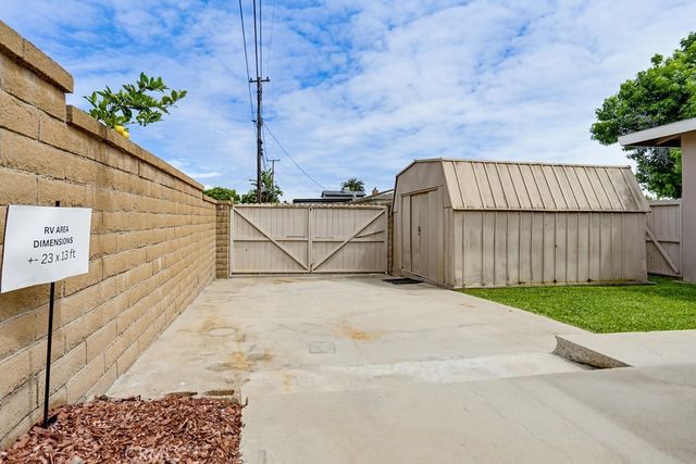1318 Watson, Costa Mesa, CA 92626