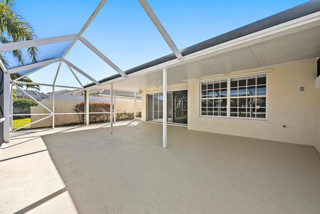 699 Hudson Bay Drive, Palm Beach Gardens, FL 33410