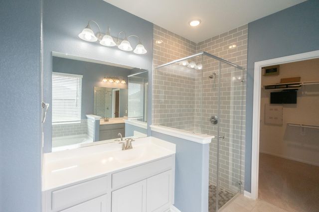 303 Vineyard Court, Alvin, TX 77511