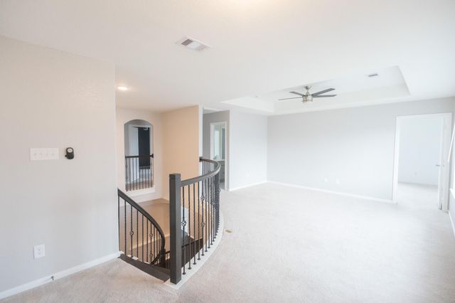 303 Vineyard Court, Alvin, TX 77511