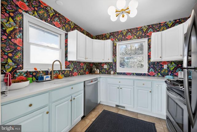 711 W BROOKHAVEN RD, Wallingford, PA 19086